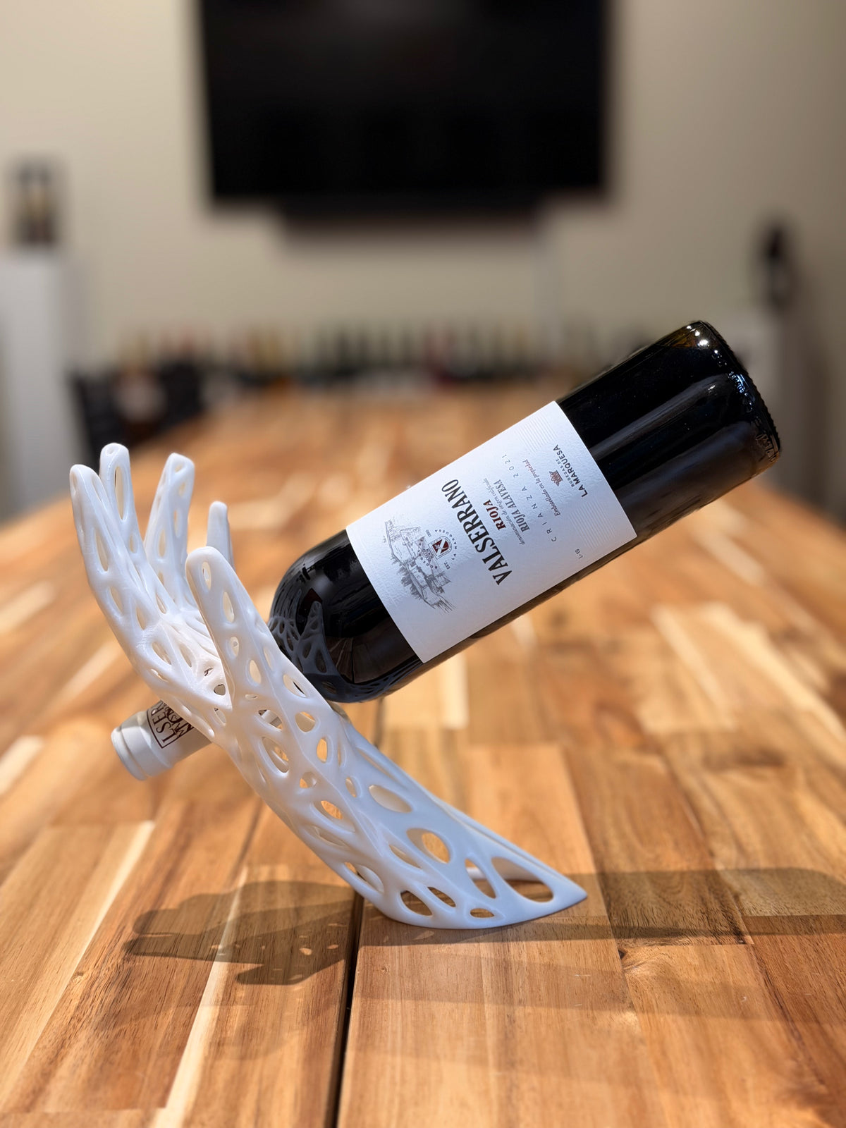Hand Wine Bottle Holder