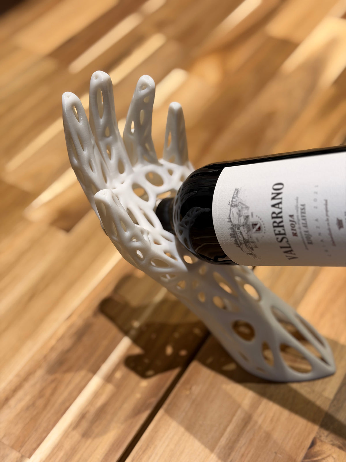 Hand Wine Bottle Holder