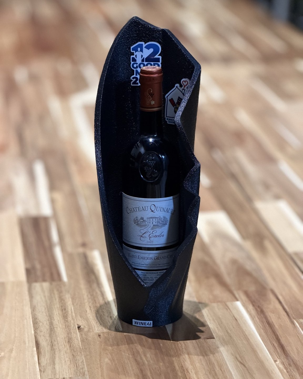A bespoke Wine41 corporate gift box